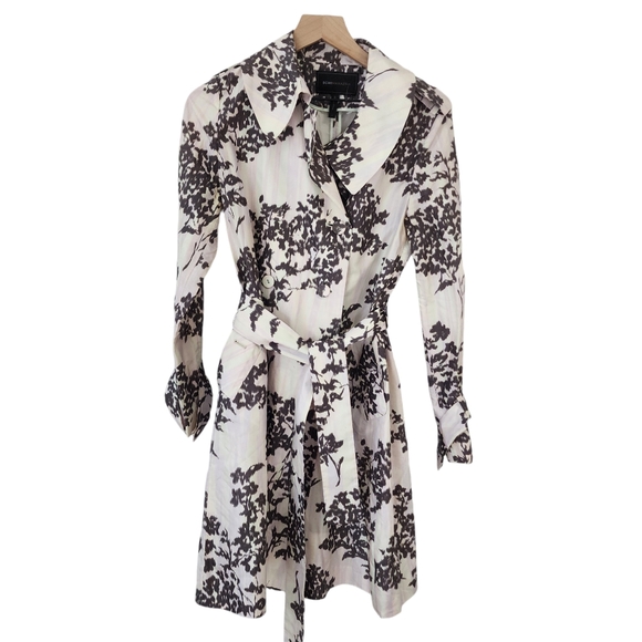 BCBGMaxAzria Silk Iridescent Stripe Abstract Belted Pocketed Rain Utility Coat - Picture 8 of 10